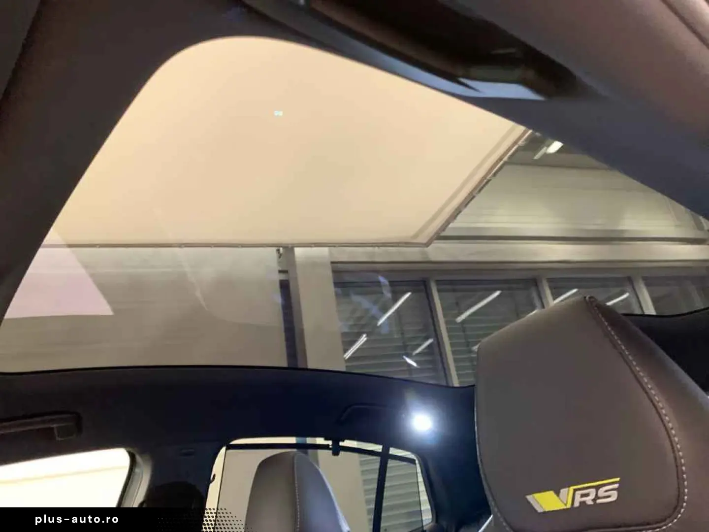 SKODA Enyaq Coupe RS 4x4  WÄRME AHK PANO LEDER MATRIX