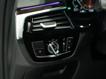 BMW 530 d xD Lim. M Sport  2.H  20  ACC M-Bremse