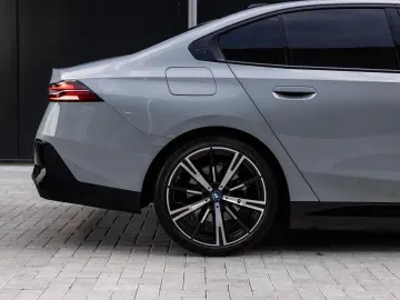 BMW 530 5-serie 530e M Sport Edition   M-Sport   Ada