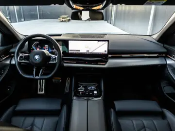 BMW 530 5-serie 530e M Sport Edition   M-Sport   Ada