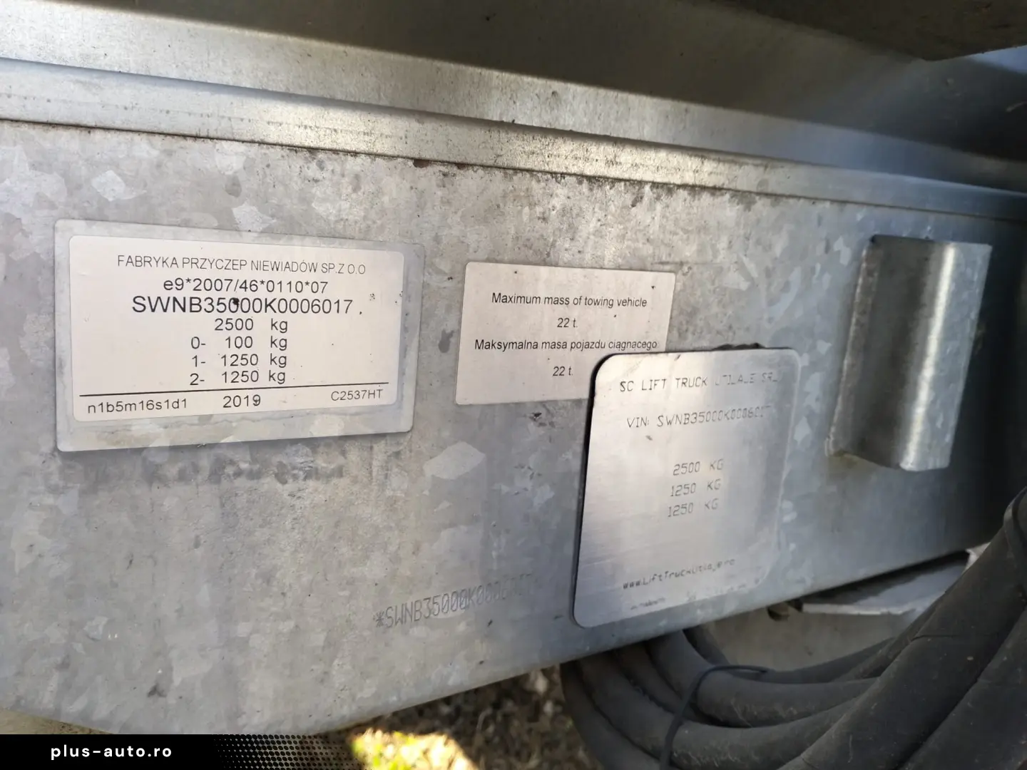 REMORCA CU MACARA NIEWIADOW B3500 N1