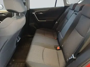 TOYOTA RAV 4 HSD 4x4 Team D