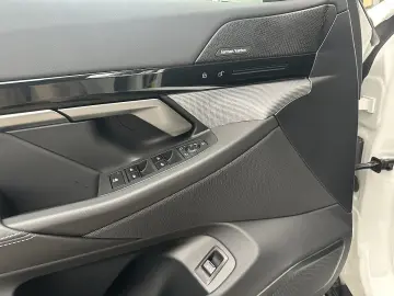 BMW 530e PHEV xDrive Limousine M-Paket PRO Aut.  ...