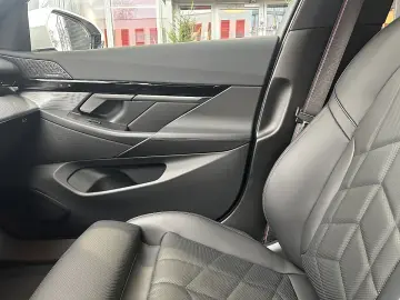 BMW 530e PHEV xDrive Limousine M-Paket PRO Aut.  ...