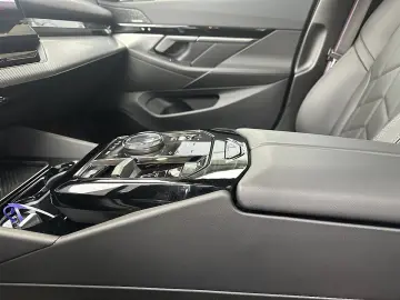 BMW 530e PHEV xDrive Limousine M-Paket PRO Aut.  ...