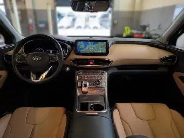 HYUNDAI SANTA FE 1.6 T-GDi HEV 4WD