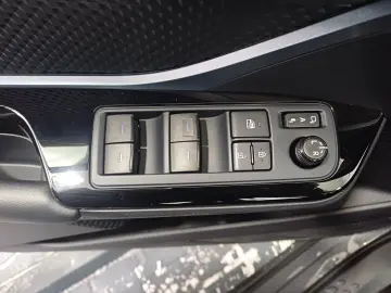 Toyota C-HR 1 8 Hybrid C-HIC CVT