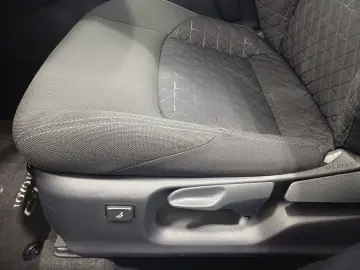 Toyota C-HR 1 8 Hybrid C-HIC CVT