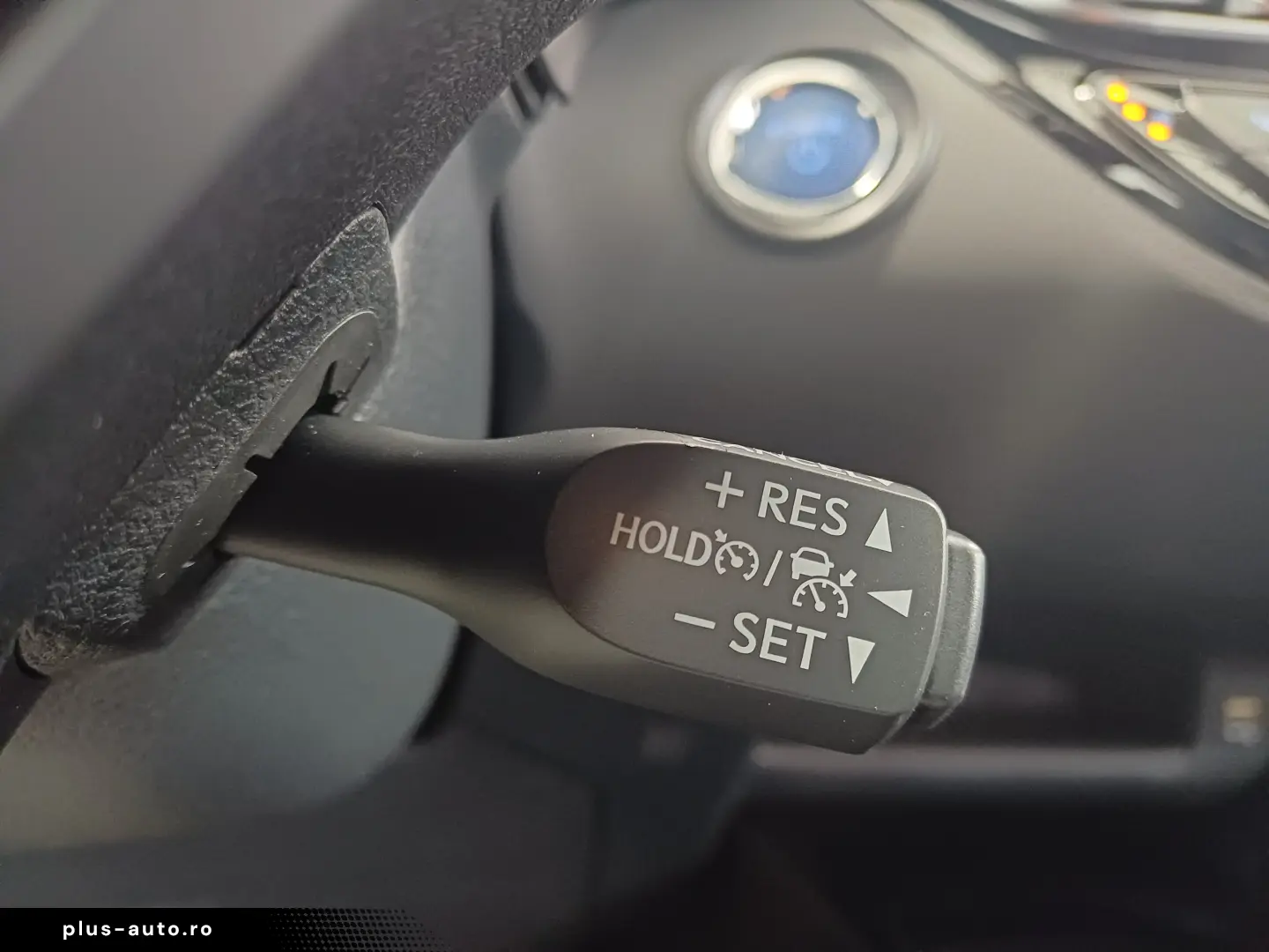 Toyota C-HR 1 8 Hybrid C-HIC CVT