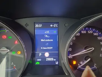 Toyota C-HR 1 8 Hybrid C-HIC CVT