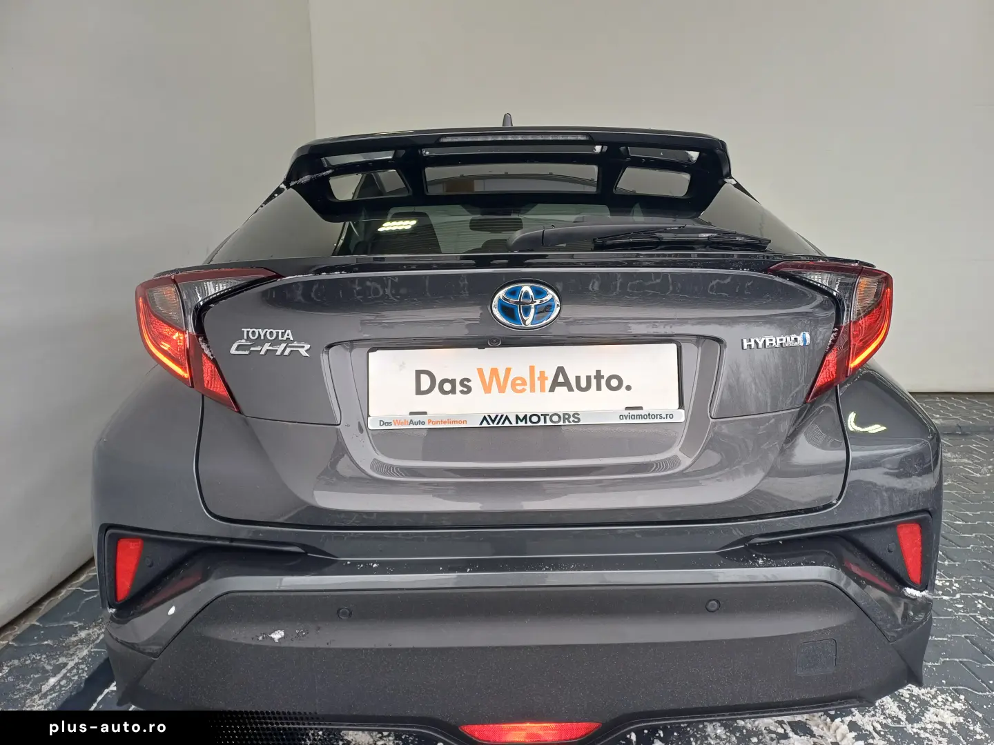 Toyota C-HR 1 8 Hybrid C-HIC CVT