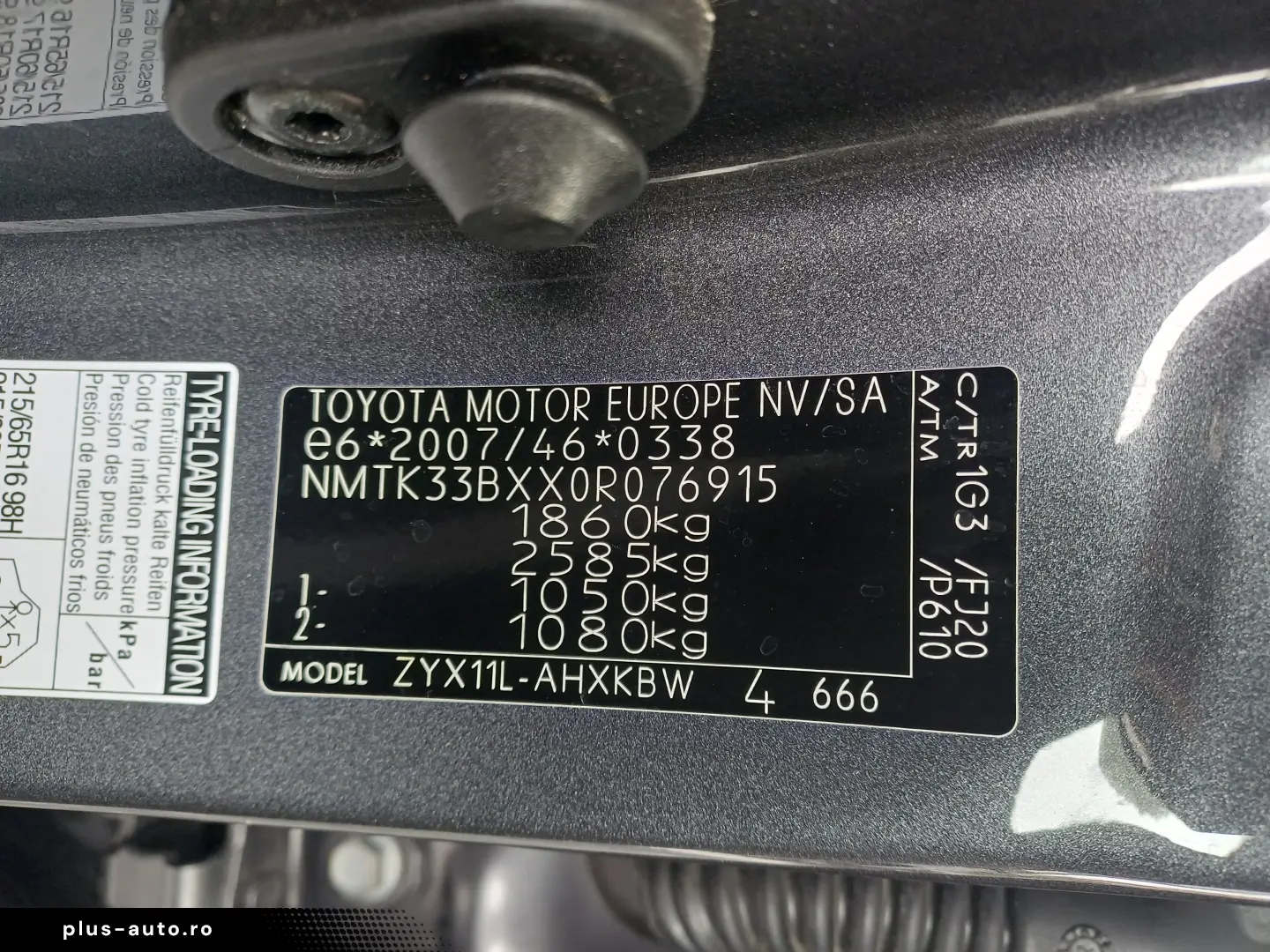 Toyota C-HR 1 8 Hybrid C-HIC CVT