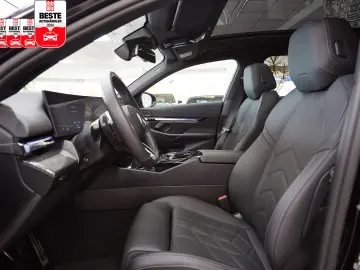 BMW 520 d Touring 3x M SPORT PANO ACC AHK INNOVATION