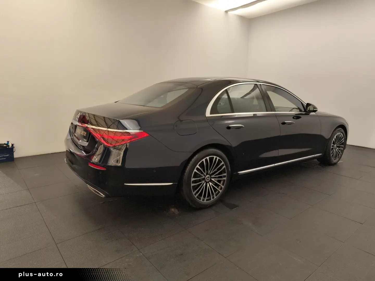 MERCEDES-BENZ S 580 e Exclusive Burmester 4D Pano Sitzklima