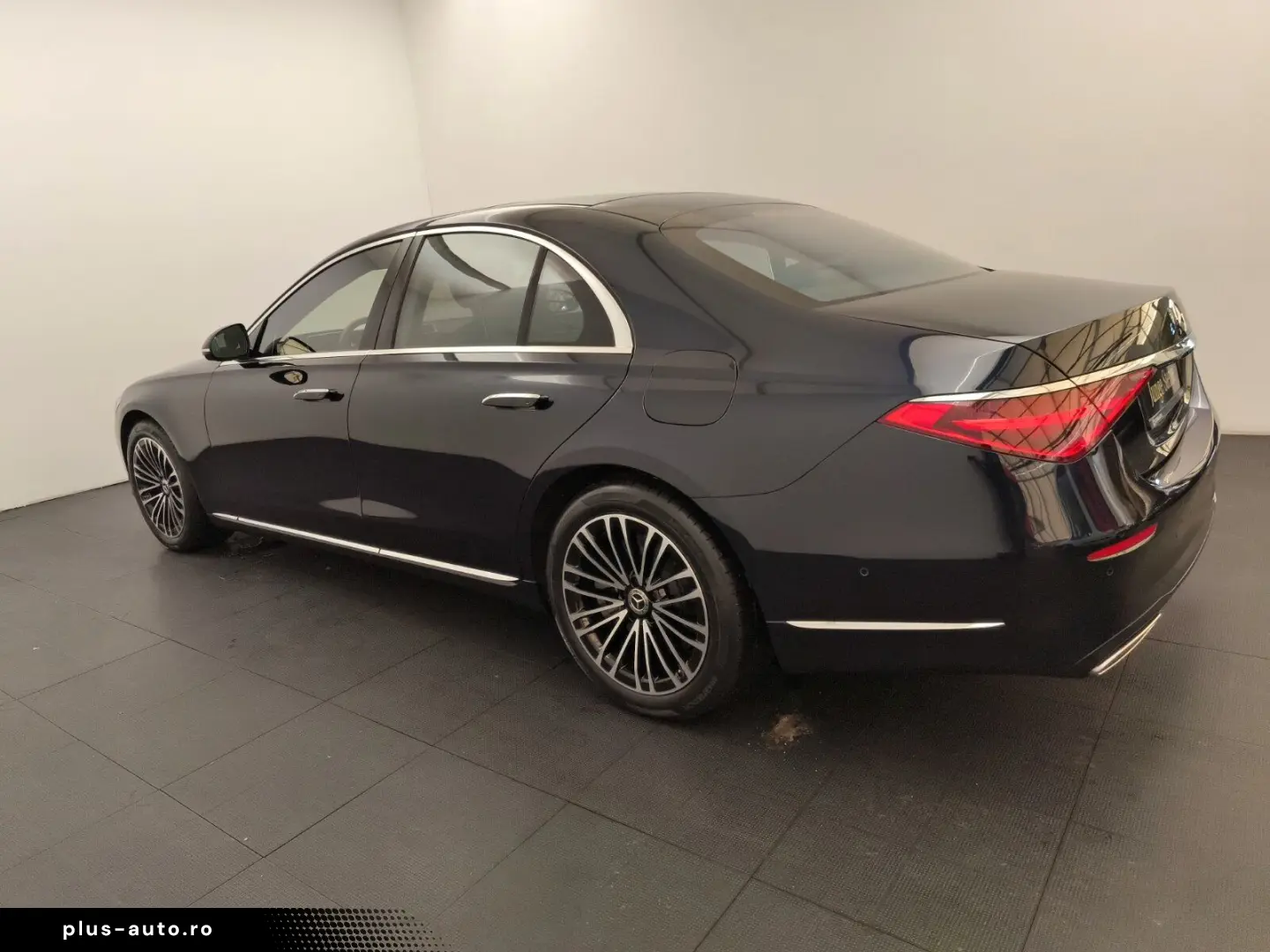 MERCEDES-BENZ S 580 e Exclusive Burmester 4D Pano Sitzklima