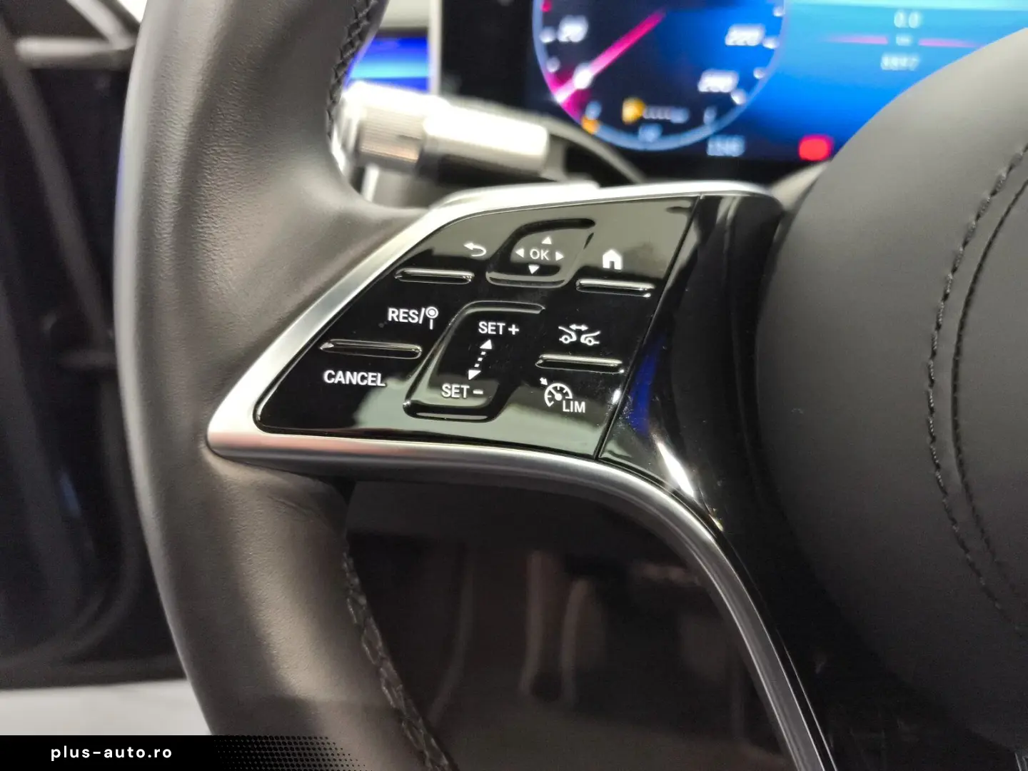 MERCEDES-BENZ S 580 e Exclusive Burmester 4D Pano Sitzklima