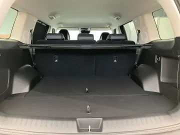 HYUNDAI SANTA FE (5-Sitzer) HEV 1.6 T-GDI 4WD