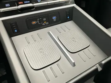 HYUNDAI SANTA FE (5-Sitzer) HEV 1.6 T-GDI 4WD