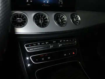 MERCEDES-BENZ E 300 d 4Matic Cabrio AMG-Line ACC 360