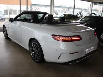 MERCEDES-BENZ E 300 d 4Matic Cabrio AMG-Line ACC 360