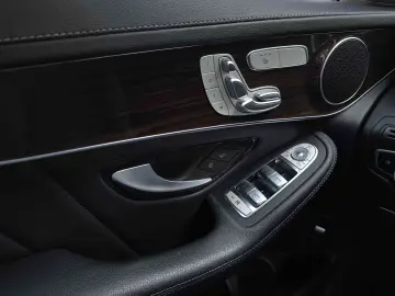 Mercedes-Benz GLC 2022