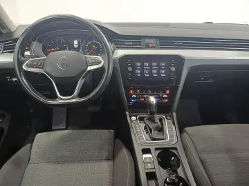 VW Passat Comfortline1.5 TSI ACT DSG