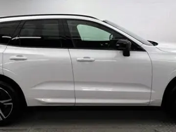 VOLVO XC60 B5 B AWD R-DESIGN HUD AHK MEMORY GOOGLE LED