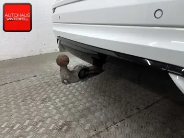 VOLVO XC60 B5 B AWD R-DESIGN HUD AHK MEMORY GOOGLE LED