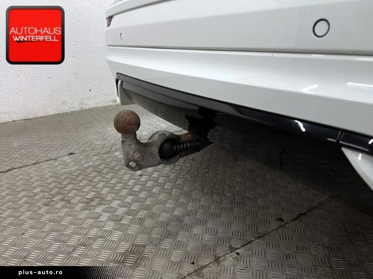 VOLVO XC60 B5 B AWD R-DESIGN HUD AHK MEMORY GOOGLE LED