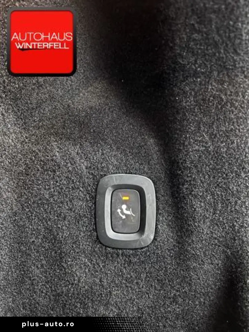 VOLVO XC60 B5 B AWD R-DESIGN HUD AHK MEMORY GOOGLE LED