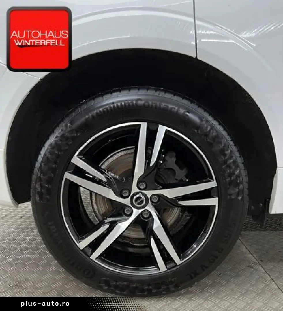 VOLVO XC60 B5 B AWD R-DESIGN HUD AHK MEMORY GOOGLE LED