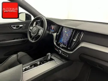 VOLVO XC60 B5 B AWD R-DESIGN HUD AHK MEMORY GOOGLE LED