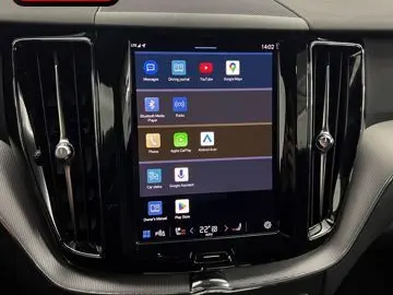 VOLVO XC60 B5 B AWD R-DESIGN HUD AHK MEMORY GOOGLE LED