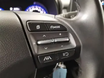 HYUNDAI KONA 1.0 T-GDI DCT