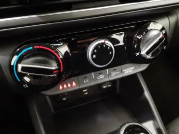 HYUNDAI KONA 1.0 T-GDI DCT