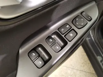 HYUNDAI KONA 1.0 T-GDI DCT