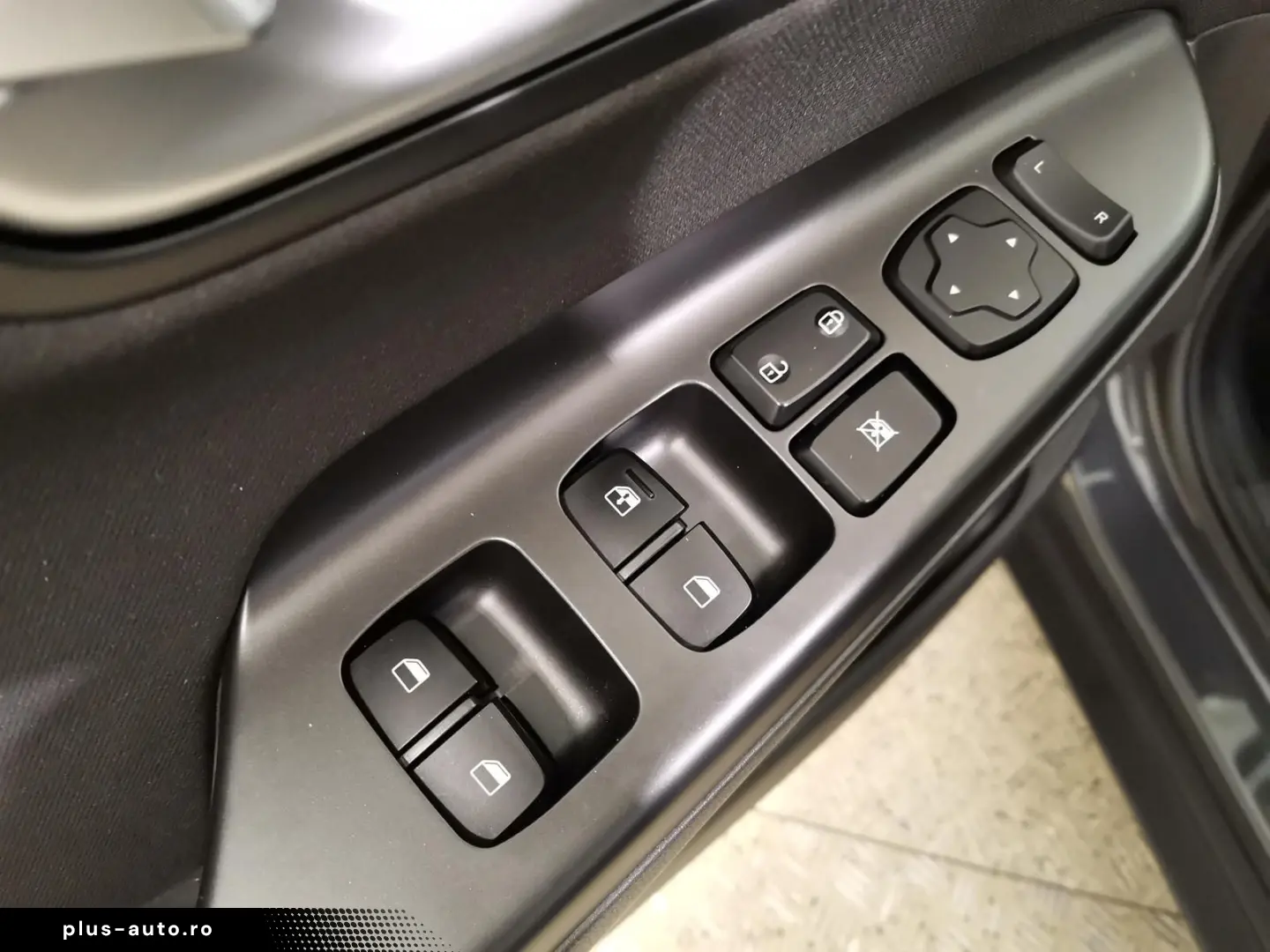 HYUNDAI KONA 1.0 T-GDI DCT