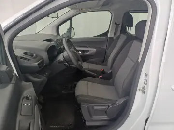 Toyota Proace Pro Ace City Kastenwagen Doppelkabine