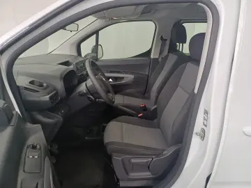 Toyota Proace Pro Ace City Kastenwagen Doppelkabine