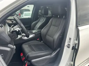 MERCEDES-BENZ GLS 450 AMG SitzKlima SoftClose Pano H&hellip;