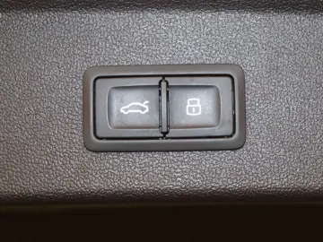 AUDI A3 35 TFSI SB-Virtual-Navi-LED-ACC-SHZ-KESSY-