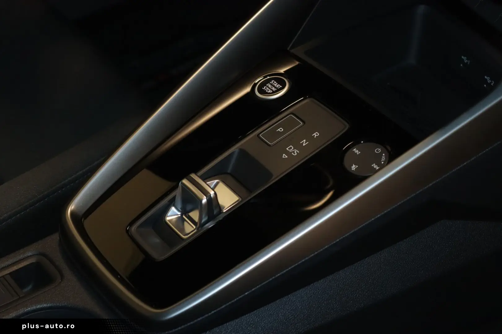 AUDI A3 35 TFSI SB-Virtual-Navi-LED-ACC-SHZ-KESSY-