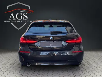 BMW 118 i Limousine Sport Line  TÜV NEU TEMP KAM