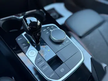 BMW 118 i Limousine Sport Line  TÜV NEU TEMP KAM