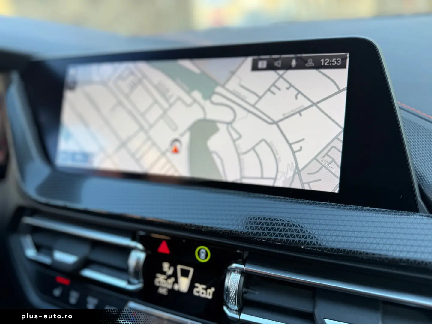 BMW 118 i Limousine Sport Line  TÜV NEU TEMP KAM