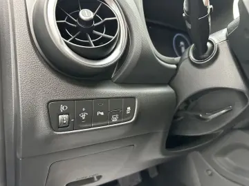 HYUNDAI Kona Trend Hybrid