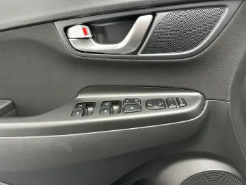 HYUNDAI Kona Trend Hybrid