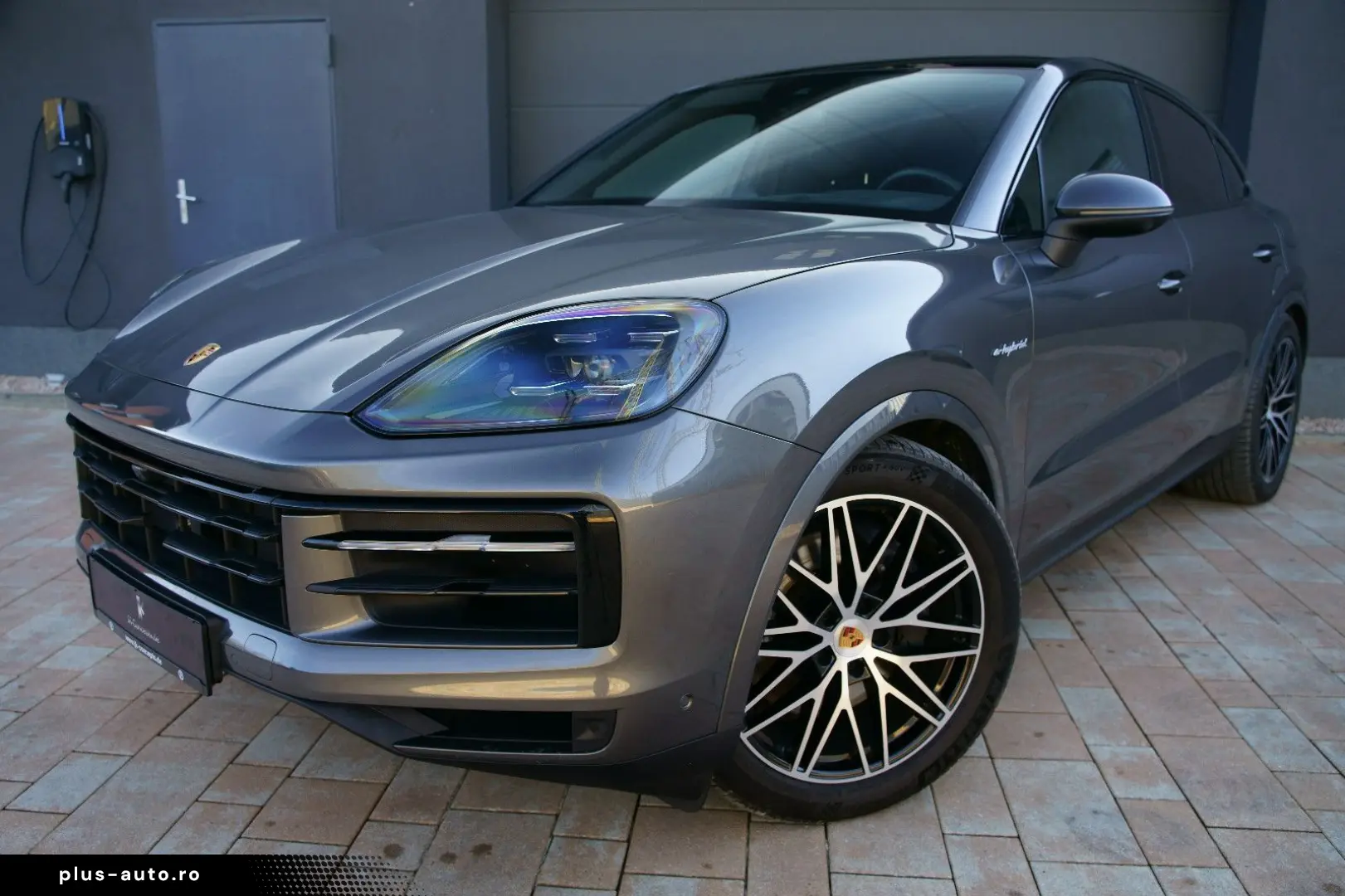 PORSCHE Cayenne Coupe E-Hybrid