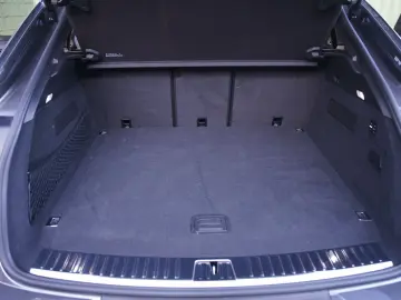 PORSCHE Cayenne Coupe E-Hybrid