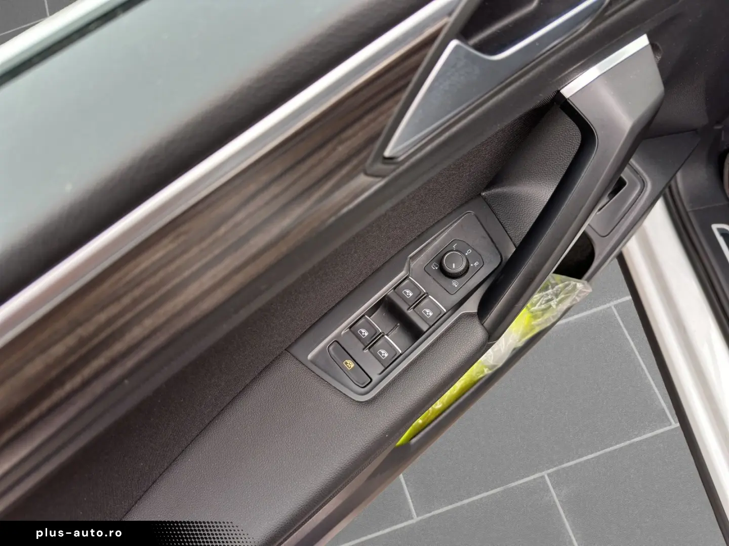 VW Tiguan Allspace Elegance 2.0 TDI IQ.LIGHT LED-MA